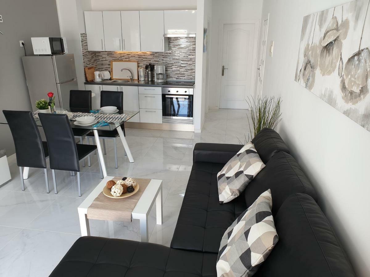 Casa Las Flores With Heated Pool, Only 490 Meters To The Beach, Balcony, Wifi Arona  Kültér fotó