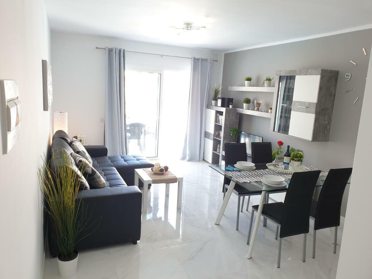 Casa Las Flores With Heated Pool, Only 490 Meters To The Beach, Balcony, Wifi Arona  Kültér fotó