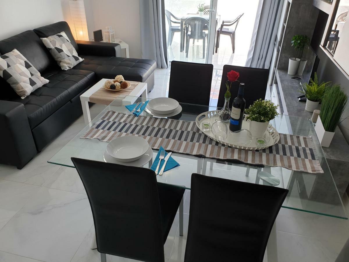Casa Las Flores With Heated Pool, Only 490 Meters To The Beach, Balcony, Wifi Arona  Kültér fotó